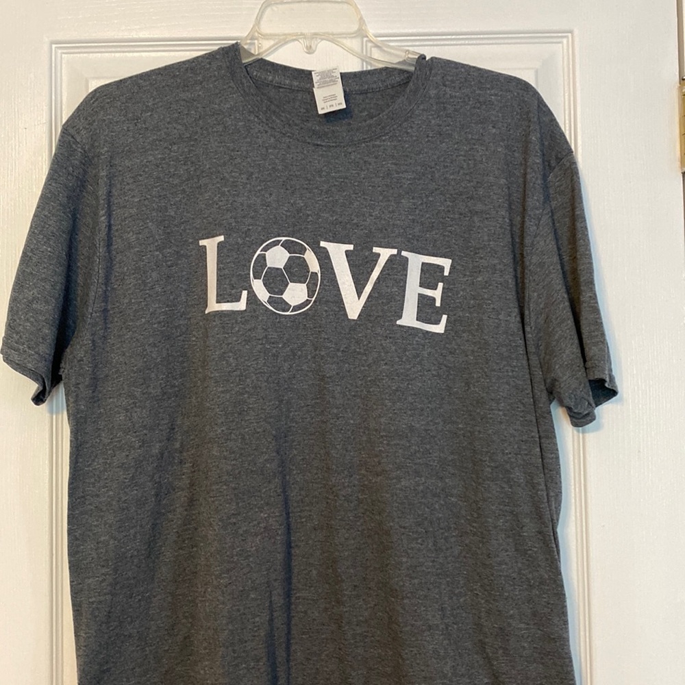 L⚽️VE Soccer Mom Tee Plus 2X